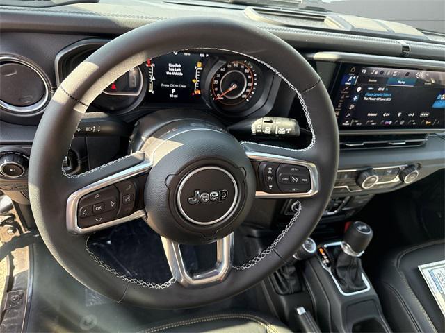 new 2025 Jeep Wrangler car, priced at $55,177