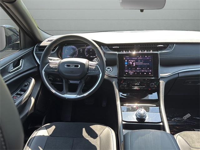 new 2025 Jeep Grand Cherokee L car, priced at $44,438