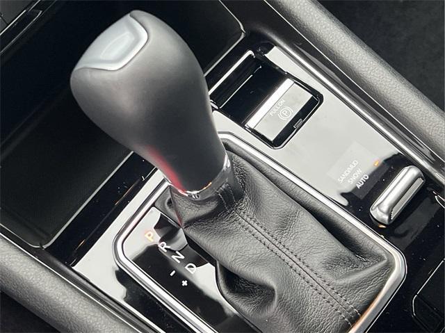 new 2025 Jeep Compass car, priced at $33,122