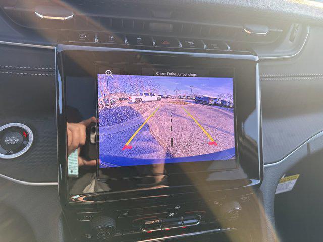 new 2025 Jeep Grand Cherokee car, priced at $43,270