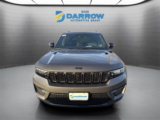 new 2025 Jeep Grand Cherokee car, priced at $42,070