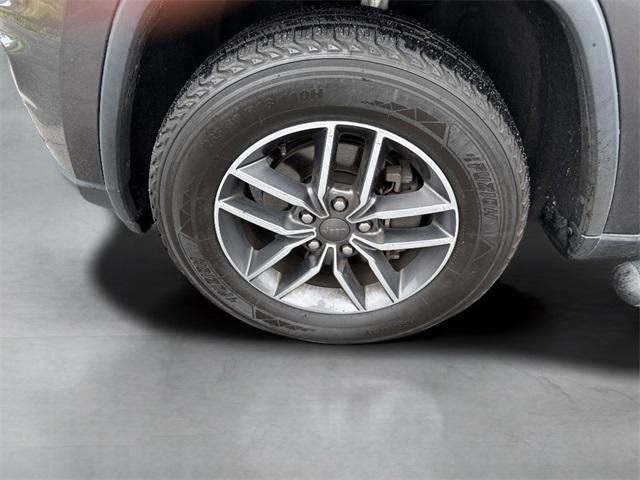 used 2020 Jeep Grand Cherokee car, priced at $22,300
