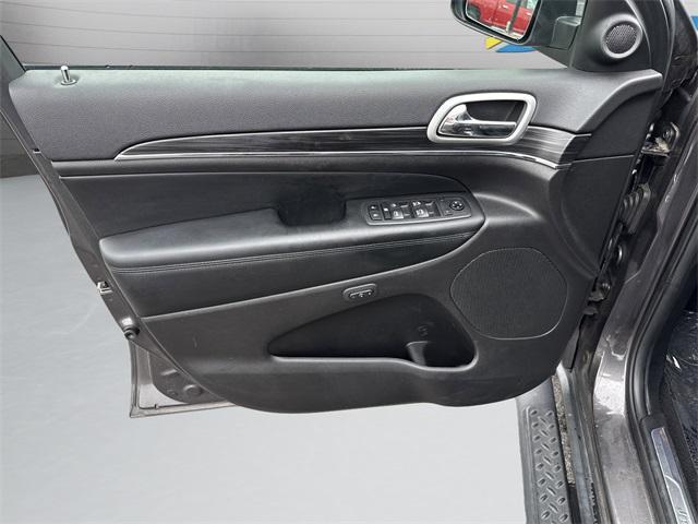 used 2020 Jeep Grand Cherokee car, priced at $22,300
