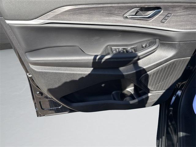 new 2025 Jeep Grand Cherokee car, priced at $48,911