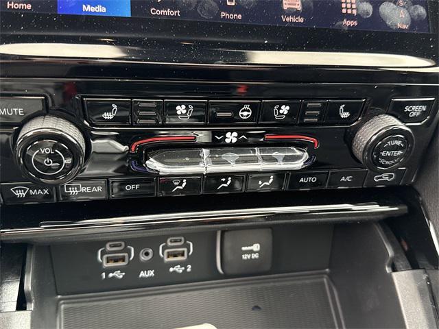 new 2025 Jeep Grand Cherokee car, priced at $58,542