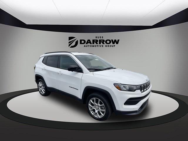 new 2024 Jeep Compass car, priced at $29,112