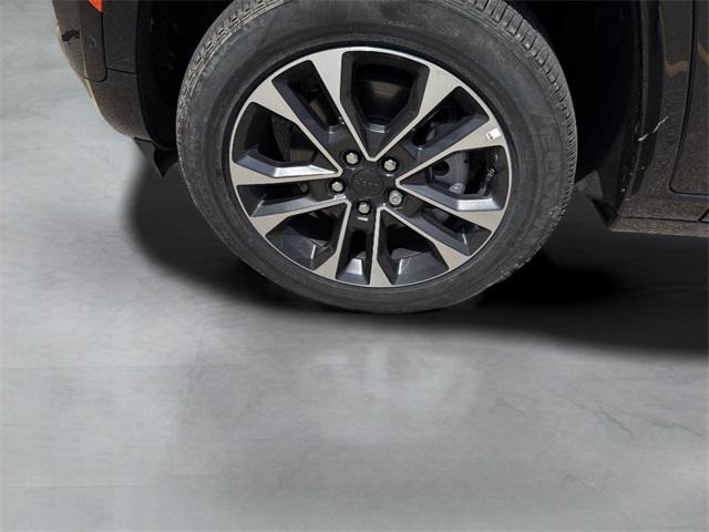 new 2025 Jeep Grand Cherokee L car, priced at $64,436