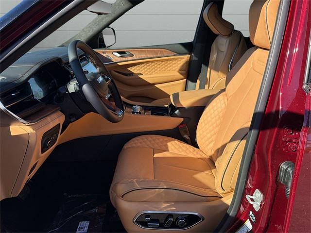 new 2025 Jeep Grand Cherokee car, priced at $65,747