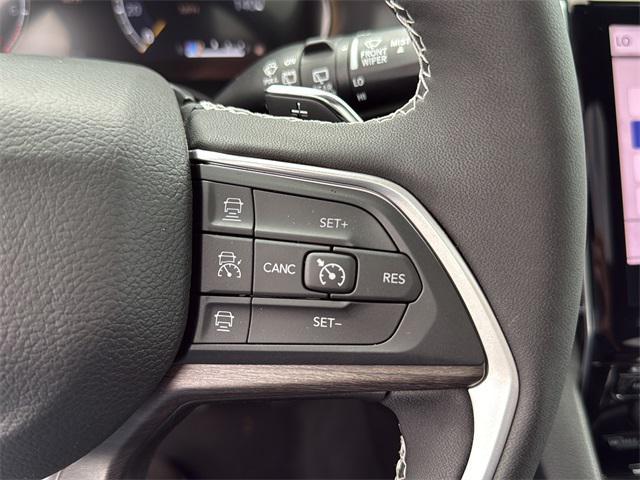 new 2025 Jeep Grand Cherokee car, priced at $51,938