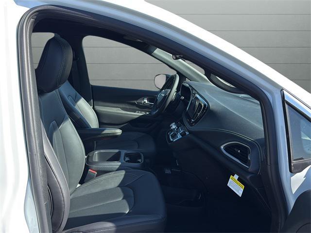 new 2026 Chrysler Pacifica car, priced at $46,904