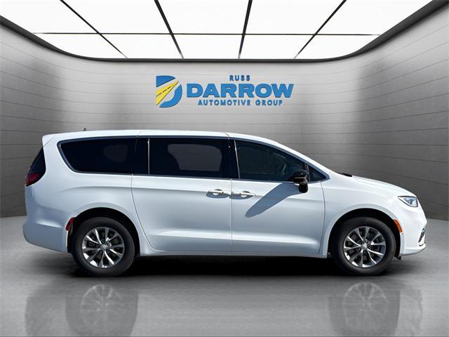 new 2026 Chrysler Pacifica car, priced at $46,904