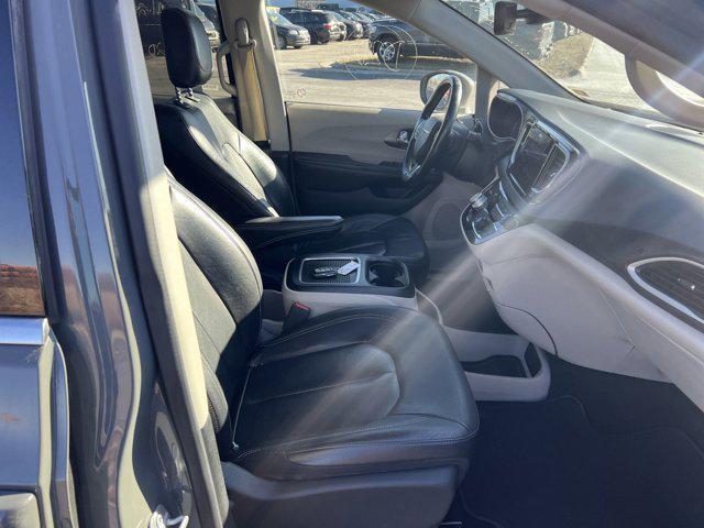 used 2022 Chrysler Pacifica car, priced at $20,987