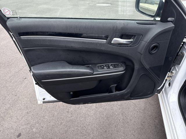 used 2022 Chrysler 300 car