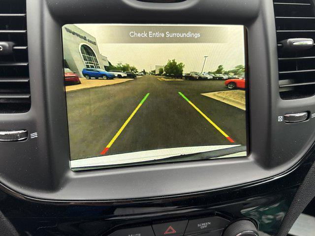 used 2022 Chrysler 300 car