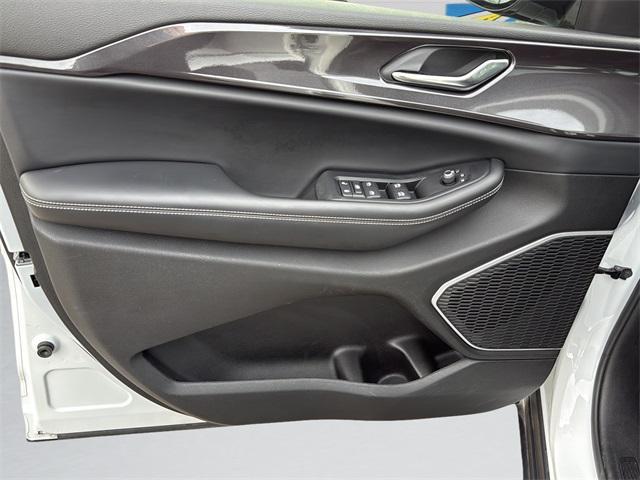 used 2022 Jeep Grand Cherokee L car, priced at $29,800