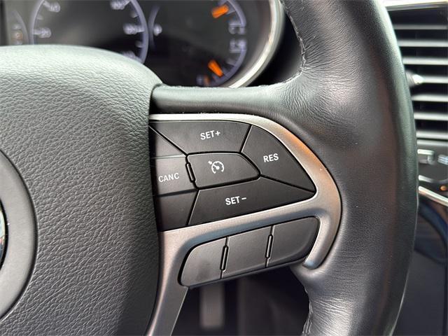 used 2021 Jeep Grand Cherokee car, priced at $25,000
