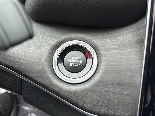 new 2025 Jeep Grand Cherokee car, priced at $51,188