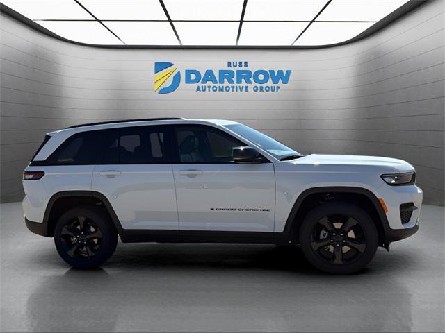 new 2025 Jeep Grand Cherokee car, priced at $43,797