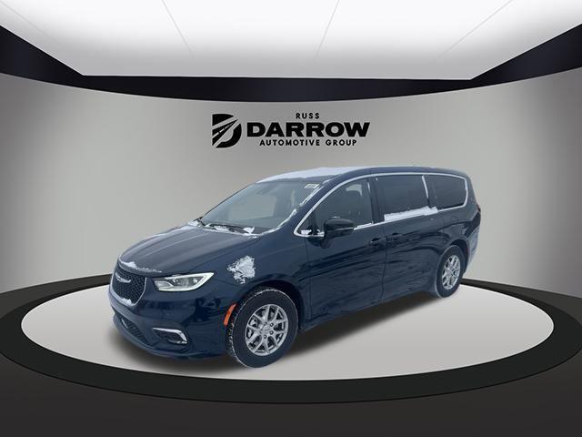 new 2025 Chrysler Pacifica car, priced at $43,034