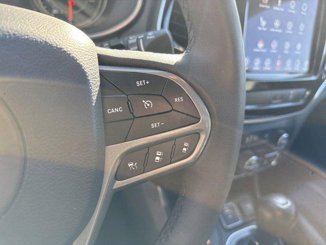 used 2022 Jeep Cherokee car, priced at $24,487