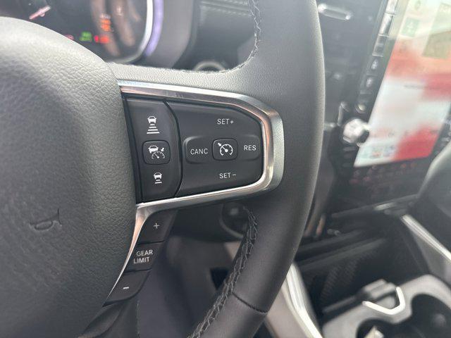 new 2025 Ram 1500 car, priced at $60,362