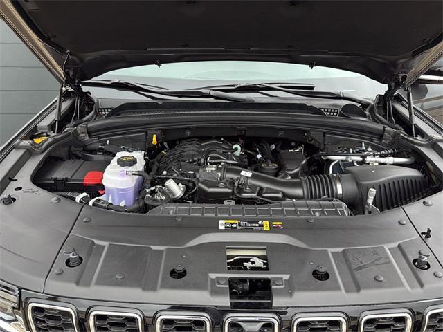 new 2025 Jeep Grand Cherokee car, priced at $51,973