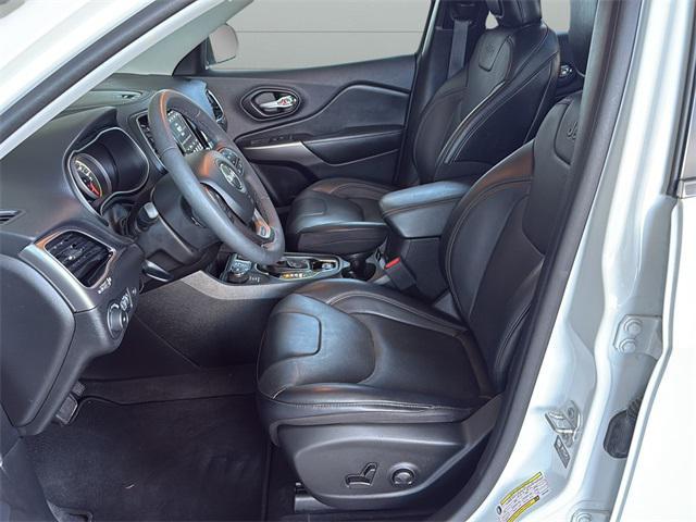 used 2022 Jeep Cherokee car, priced at $25,393