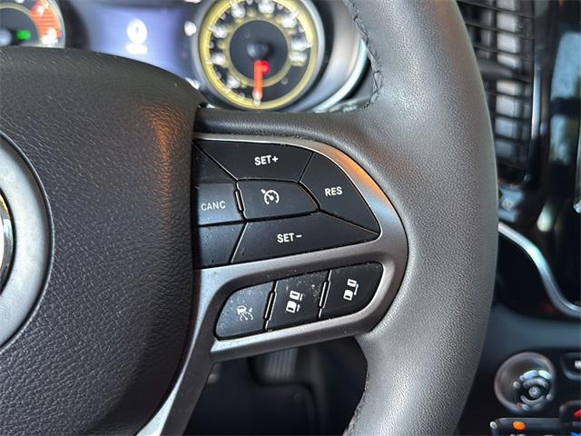 used 2022 Jeep Cherokee car, priced at $25,393