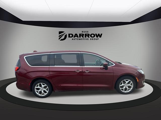 used 2017 Chrysler Pacifica car, priced at $11,987