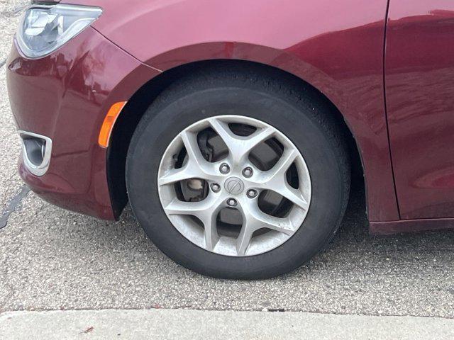 used 2017 Chrysler Pacifica car, priced at $11,987