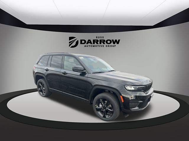 new 2025 Jeep Grand Cherokee car, priced at $44,290