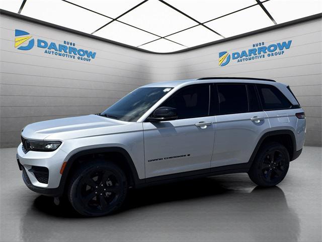 used 2022 Jeep Grand Cherokee car, priced at $28,200