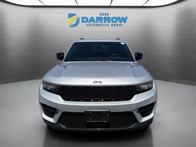 used 2022 Jeep Grand Cherokee car, priced at $27,495