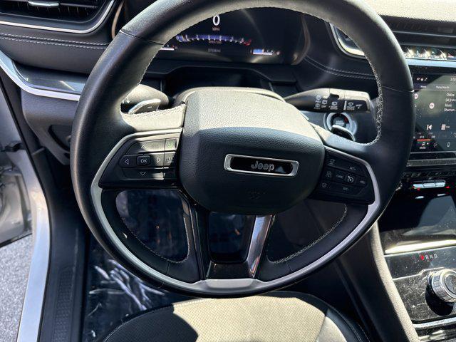 used 2022 Jeep Grand Cherokee car, priced at $29,495