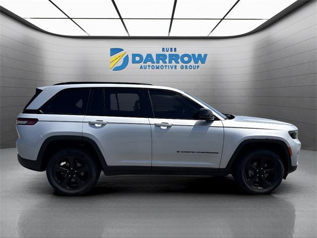 used 2022 Jeep Grand Cherokee car, priced at $27,495