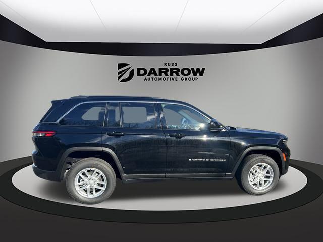 new 2025 Jeep Grand Cherokee car, priced at $40,832