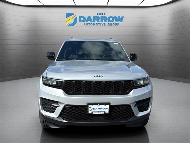 new 2025 Jeep Grand Cherokee car, priced at $41,832