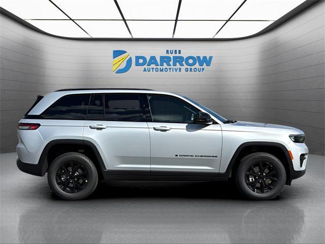 new 2025 Jeep Grand Cherokee car, priced at $41,832