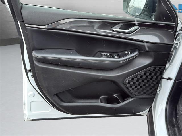 used 2023 Jeep Grand Cherokee L car, priced at $35,659