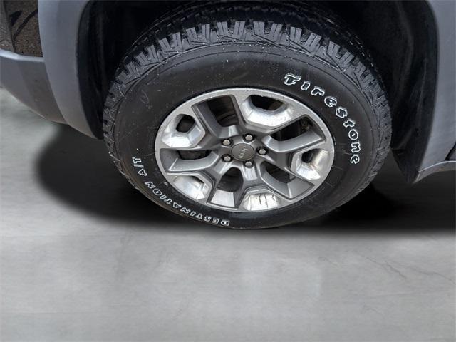 used 2019 Jeep Cherokee car, priced at $18,300