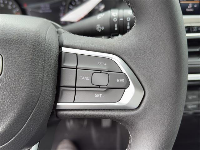 new 2025 Jeep Compass car, priced at $30,998