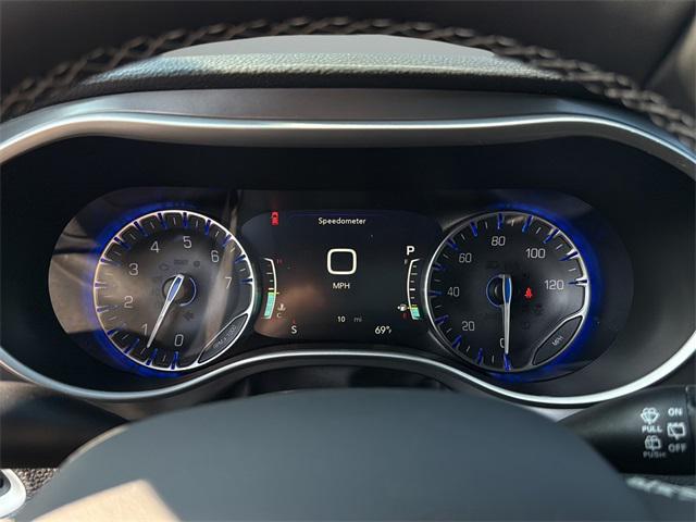 new 2026 Chrysler Pacifica car, priced at $46,880