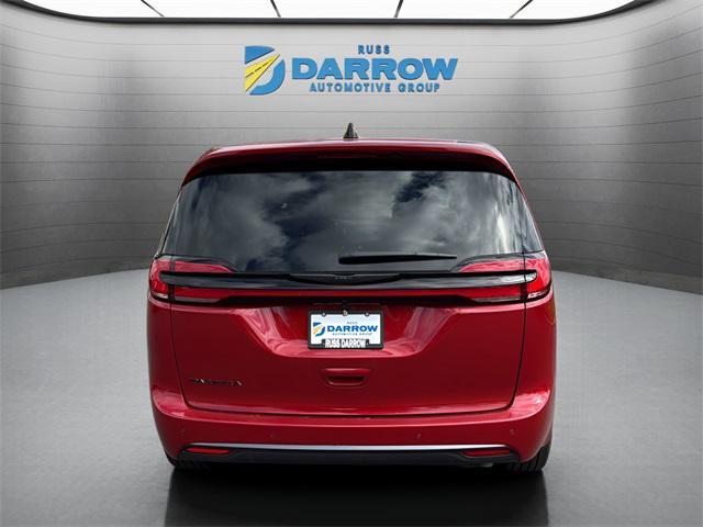 new 2026 Chrysler Pacifica car, priced at $46,880