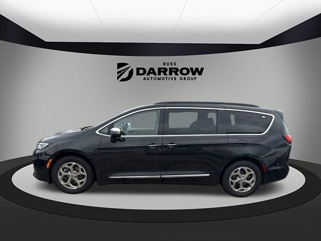 used 2022 Chrysler Pacifica car, priced at $25,987