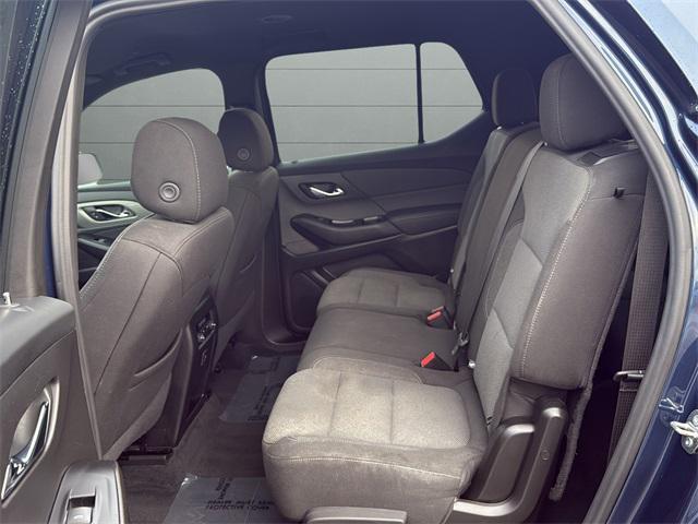 used 2023 Chevrolet Traverse car, priced at $29,530