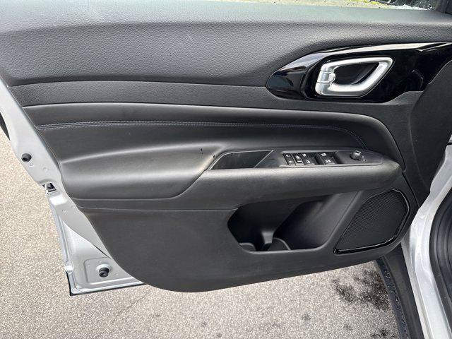 new 2025 Jeep Compass car, priced at $36,108