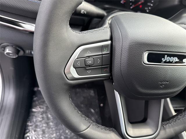 new 2025 Jeep Compass car, priced at $36,623