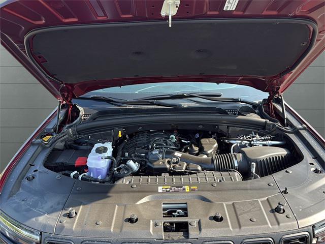 new 2025 Jeep Grand Cherokee car, priced at $41,978