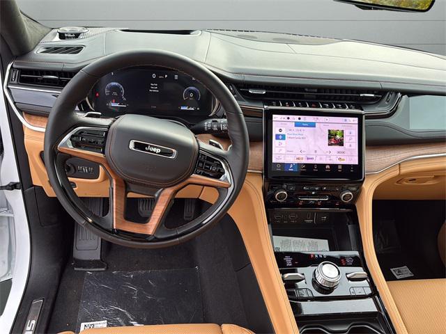 new 2025 Jeep Grand Cherokee car, priced at $67,580