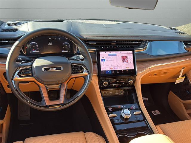 new 2025 Jeep Grand Cherokee car, priced at $67,580